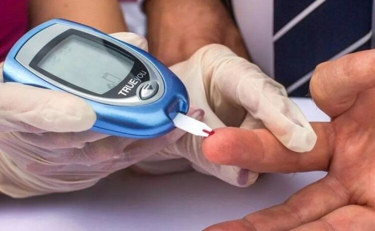 A person with risk factors for diabetes should have a blood test for glucose levels.
